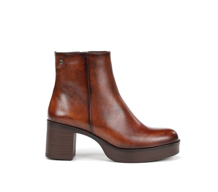 Women's Dorking Bowy